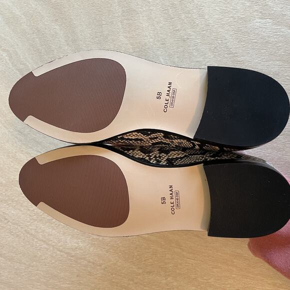 Cole Haan Modern Classic Oxford - Picture 12 of 14